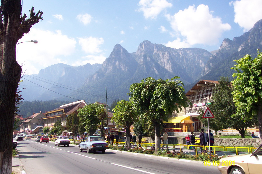 2001-09-05 11-10-51.JPG - RO Predeal